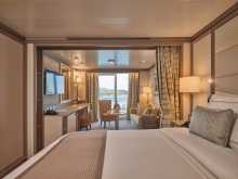 Veranda Suite II (© Silversea Cruises Ltd.)