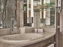 Veranda Suite Badezimmer (© Silversea Cruises Ltd.)