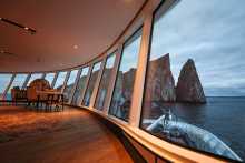 Observation Lounge (© Silversea Cruises Ltd.)